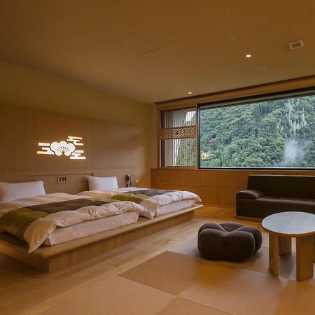Okuhita Onsen Umehibiki Hotel Bagian luar foto