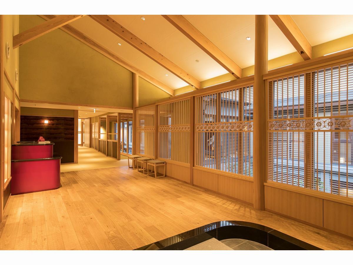 Okuhita Onsen Umehibiki Hotel Bagian luar foto