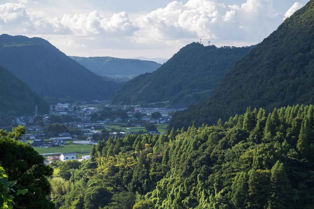 Okuhita Onsen Umehibiki Hotel Bagian luar foto