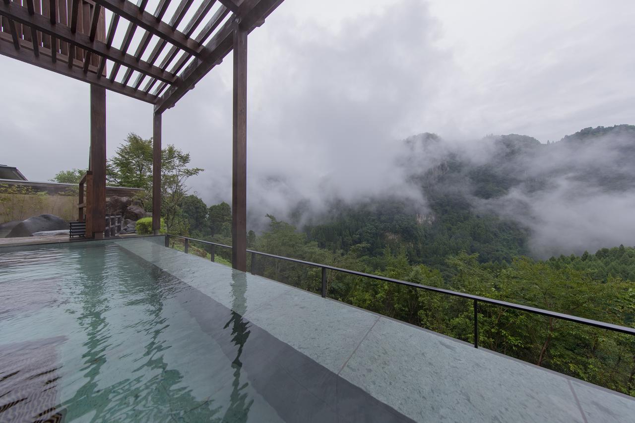 Okuhita Onsen Umehibiki Hotel Bagian luar foto