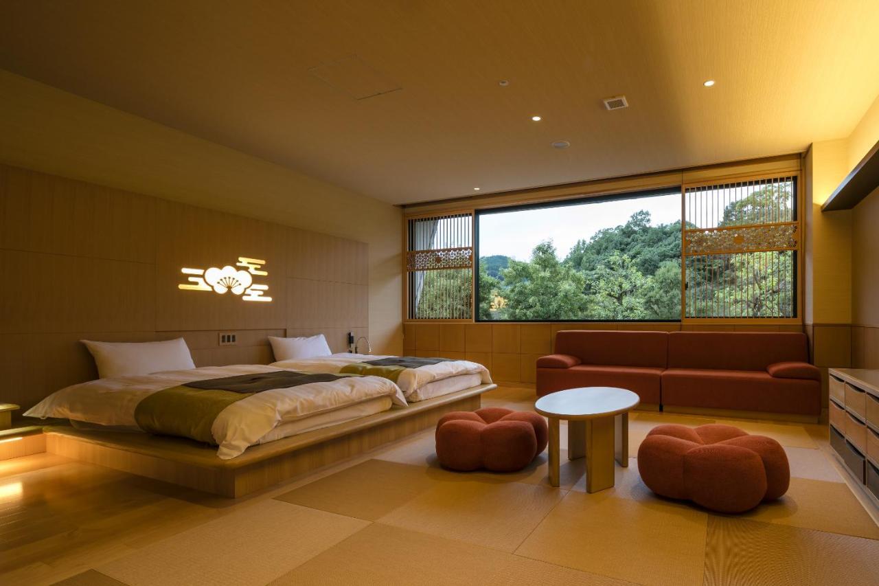 Okuhita Onsen Umehibiki Hotel Bagian luar foto
