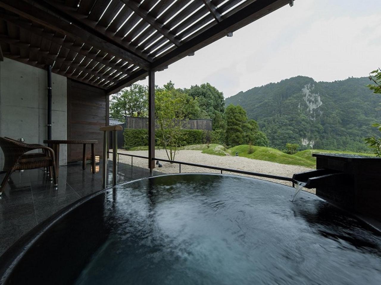 Okuhita Onsen Umehibiki Hotel Bagian luar foto