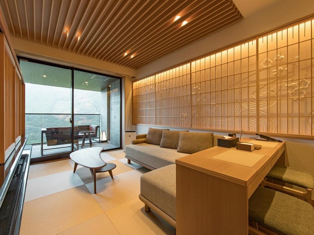 Okuhita Onsen Umehibiki Hotel Bagian luar foto