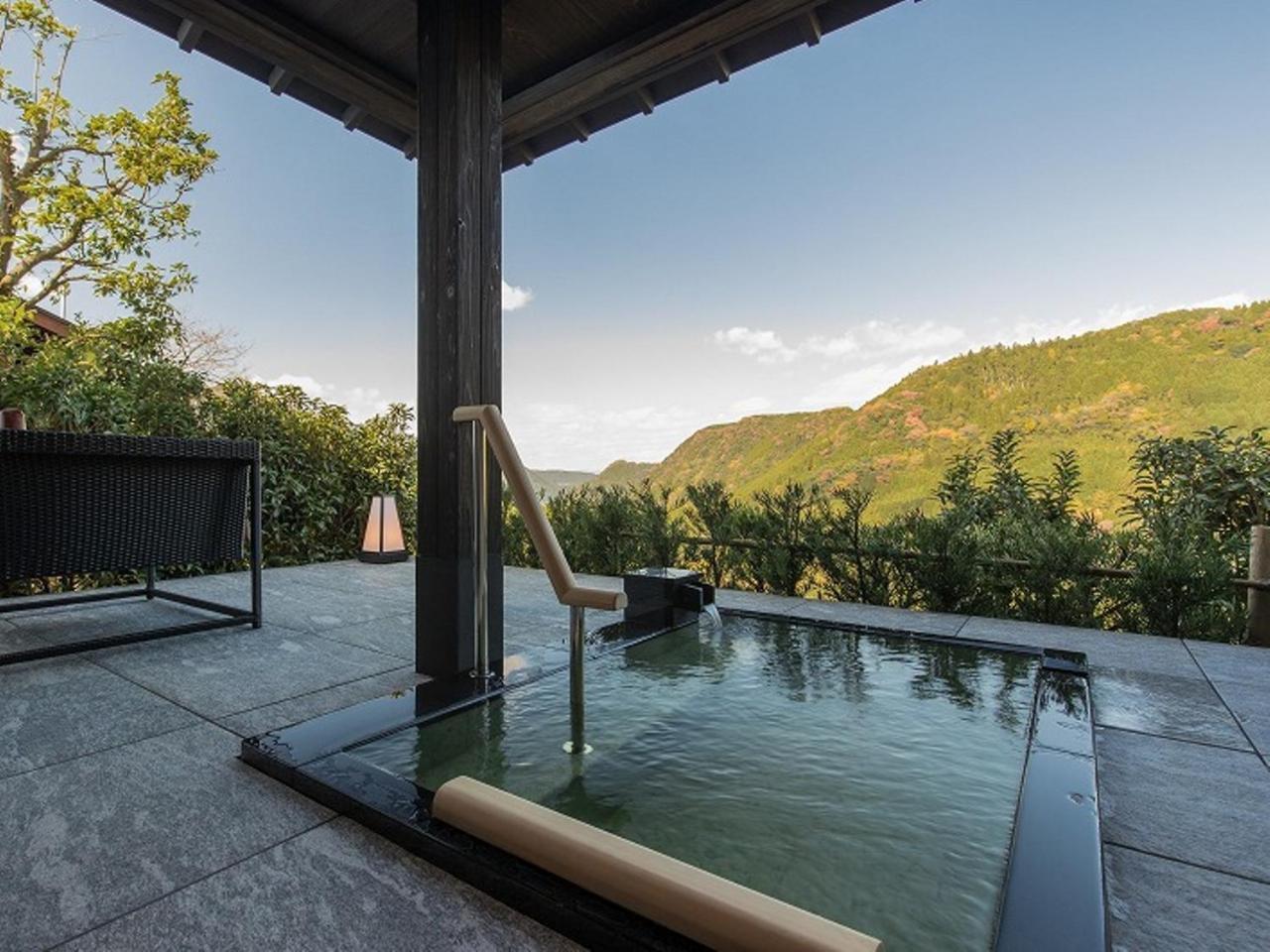 Okuhita Onsen Umehibiki Hotel Bagian luar foto